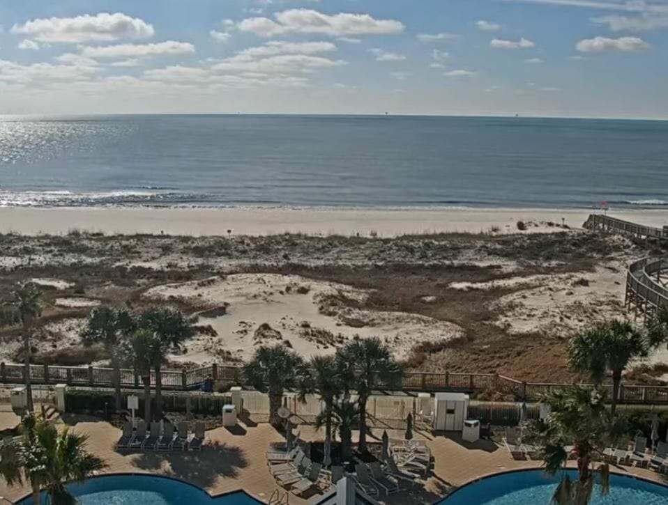 Beach Club Gulf Shores Beach Live Cam Gulf Shores, AL USA BoatingWorld