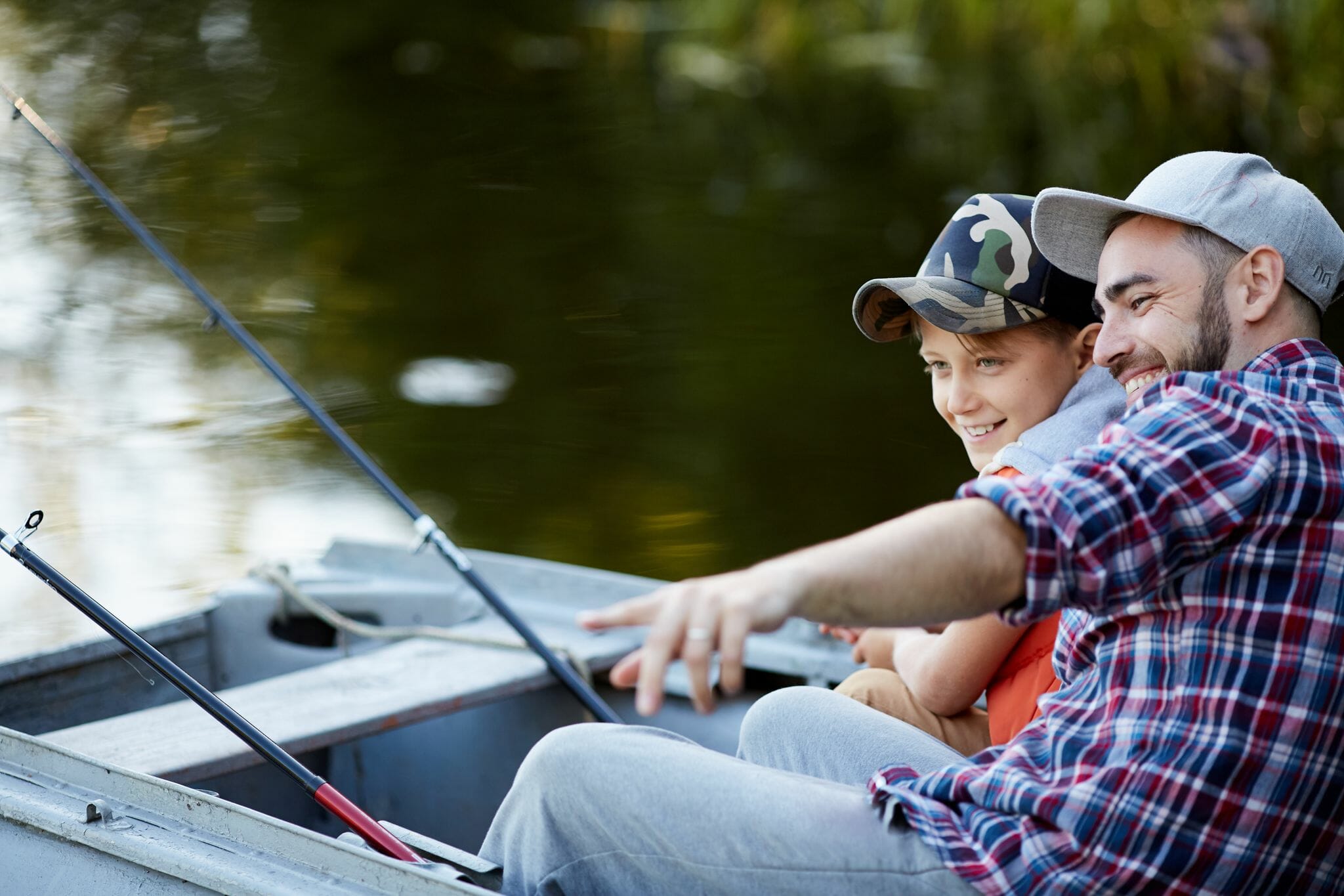 Extend Your Boating Season With These 6 Fall Boating Activities 